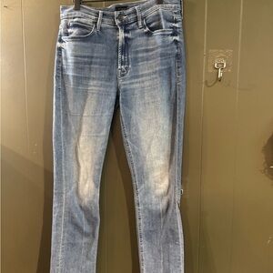 MOTHER Mid rise Dazzler Ankle in “Wish Upon a Star” wash